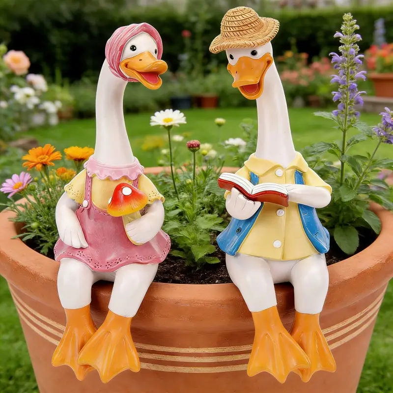 Garden Decoration Cartoon Duck Sculpture, Garden Sculptures Statues, Resin Animal Sculptures, Creative Resin Craft Outdoor Sitting Ornament, Garden Decorative Figurine