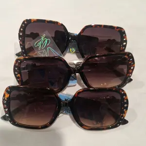 Brown tortoise sunglasses with Dark Brown Lenses