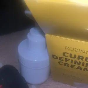 Rozino Curl Defining Cream Light and Fluffy Hair Curling Cream with Vitamin C & Silk Protein for Home Care 100g Gel Haircare