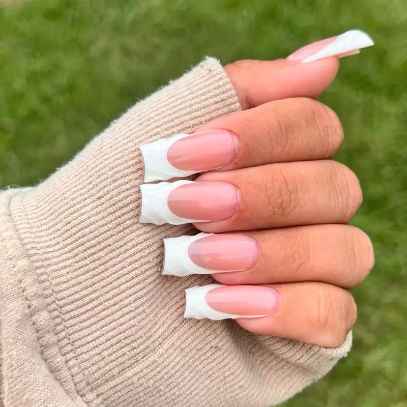 Press On Nails - Long lasting Fake Nails for Perfect Manicure French