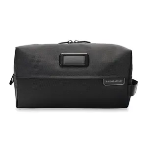 Briggs & Riley Baseline Essentials Kit
