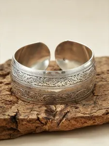 Bohemian Ethnic Wide Band Carved Open Bracelet, Vintage Simple Unique Women's Party Vacation Creative Bracelet, Stackable Bracelets, Fashion Jewelry Accessory, Boho Style Bracelet, Open Cuff Bangle