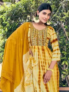 2 Piece Noor Yellow Naira Cut