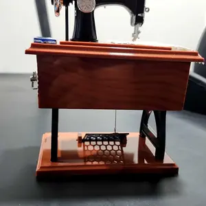 UFORU Vintage Mini Sewing Machine Style Plastic Music Box Table Desk Decoration Toy Gift for Kid Children, brown Flower Design Home