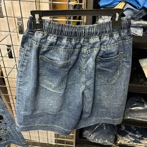 Bermuda jeans
