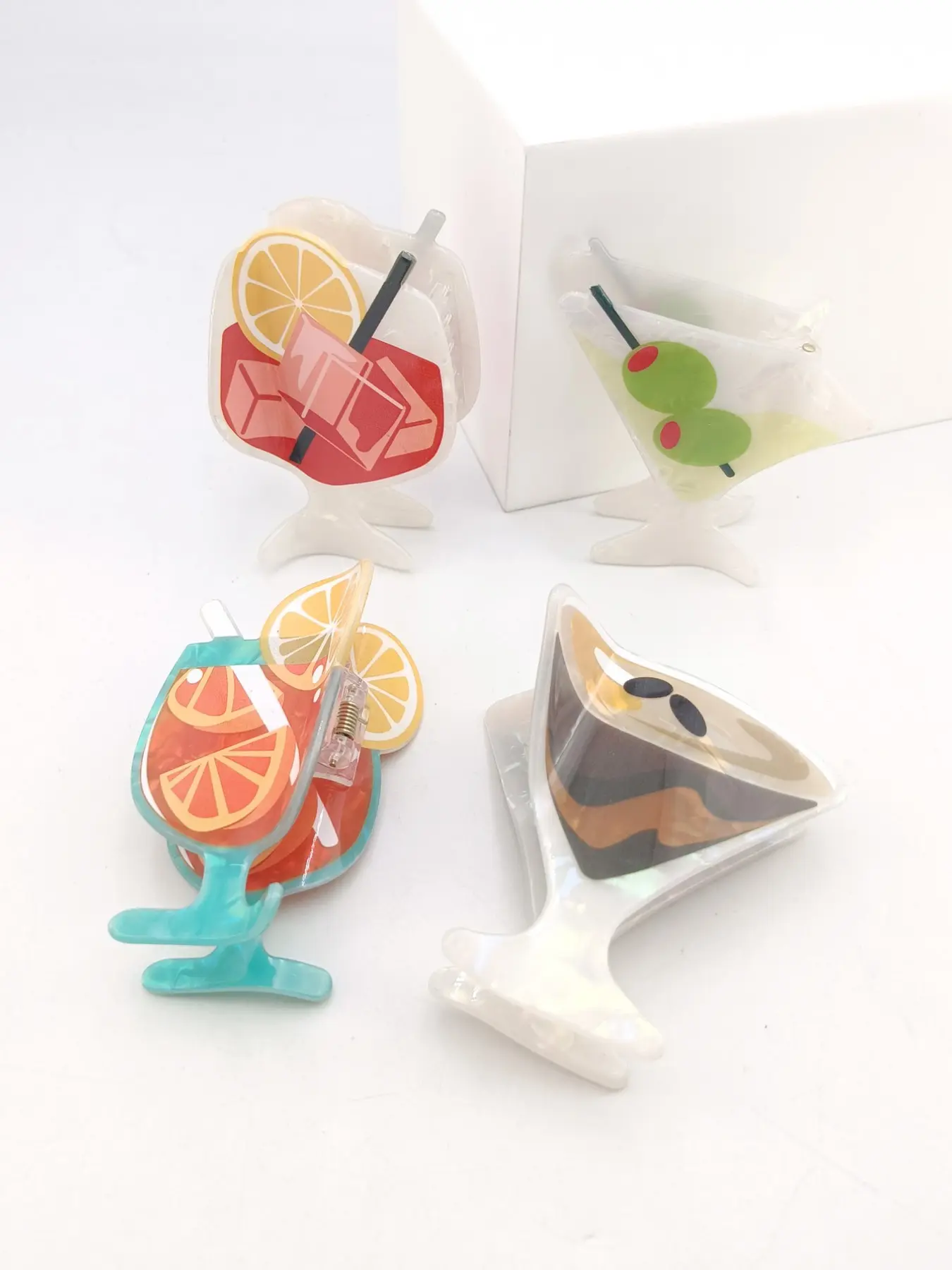 2pcs 9cm Cup-Shaped PVC Hair Clips, Super Cute Clips, Hair Clips for Styling, Unique Design for Parties, Weddings, Daily Use, Stylish Accessory for Women