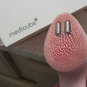 ボディ・フェイスケア medicube PRO MINI PLUS Facial clensing Amazon.com: medicube Mini Booster Pro Plus Cleansing Device Set