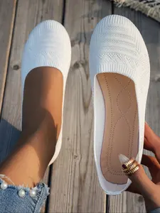 Women's New Round Toe Knit Ballet Flat Shoes, Summer Flats, Plain Design, Breathable Mesh Upper, One-Piece Slip-On, Comfortable for Daily Commute