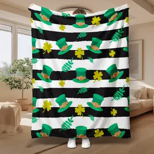 Three-leaf clover fedora fur blanket - Saint Patrick's Day - Soft and warm - Suitable as a gift for anniversaries, festival birthdays, parties, suitable for living room, bedroom and kitchen items