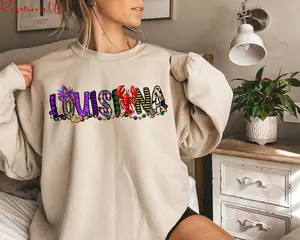 Louisiana Crocodile Sweatshirt, Mardi Gras Sweatshirt, Louisiana Mardi Gras Sweater, Mardi Gras Gift, Louisiana Crewneck Sweatshirt RM-178