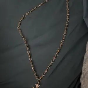 Vintage Silver-Color Fashion Cross Necklace with OT Clasp, Perfect for Parties, Date Nights and Everyday Wear, Ideal Gift for Loved Ones