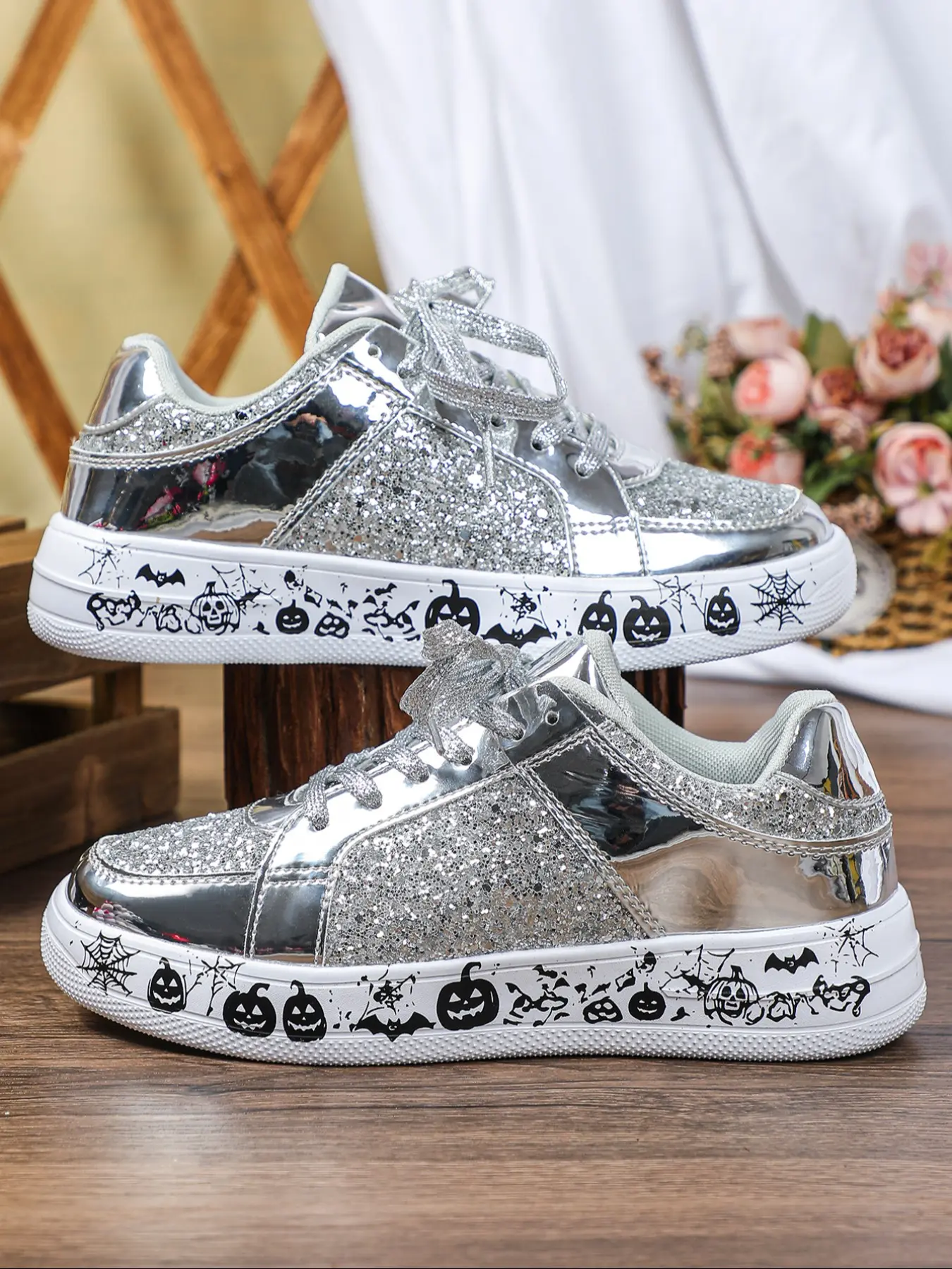 Men's Shiny Sequin Trick or Treat Halloween Elements Spider, Skull Casual Sneakers, Casual Trainers, Breathable Lightweight Low-Top Skateboard Shoes, Suitable for Party, Halloween Christmas Gifts, Black Friday Carnival, Vacation Travel