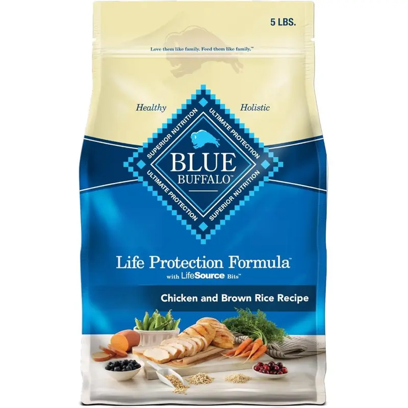 Blue Buffalo Life Protection Formula Adult Dry Dog Food, Helps Build and Maintain Strong Muscles, Made with Natural Ingredients, Chicken & Brown Rice Recipe, 5-lb. Bag