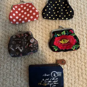 Live You Choose Small Snap Change Purse - Assorted Patterns and Designs for Selection