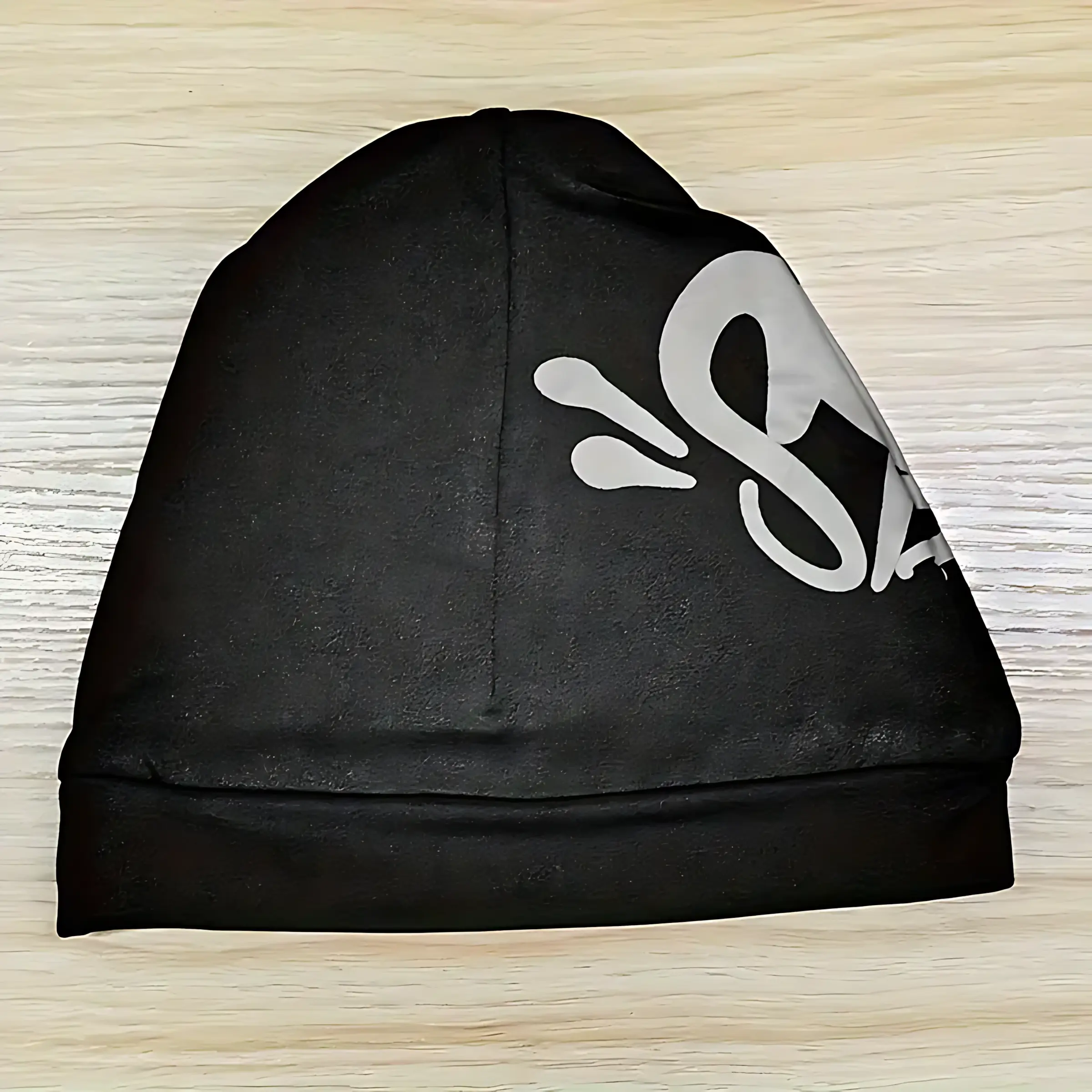 SYNA WORLD Y2K Retro Beanie Black Retro Inspired Streetwear Autumn