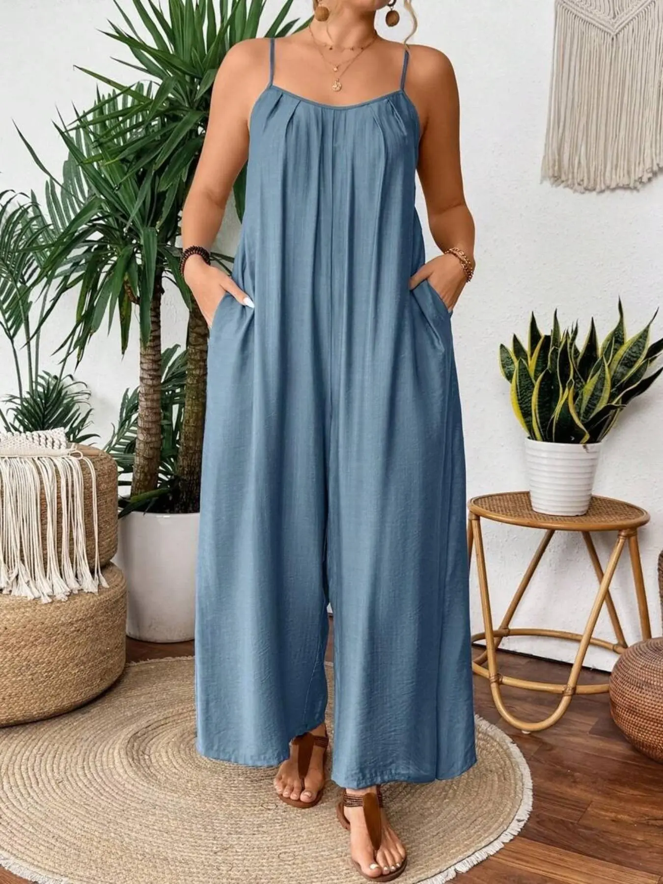 【Plus Size】 All Over Print / Solid Color Cami Sleeveless Beach Jumpsuit, Casual Comfy Jumpsuit for Daily Wear, Women's Plus Clothing for All Seasons