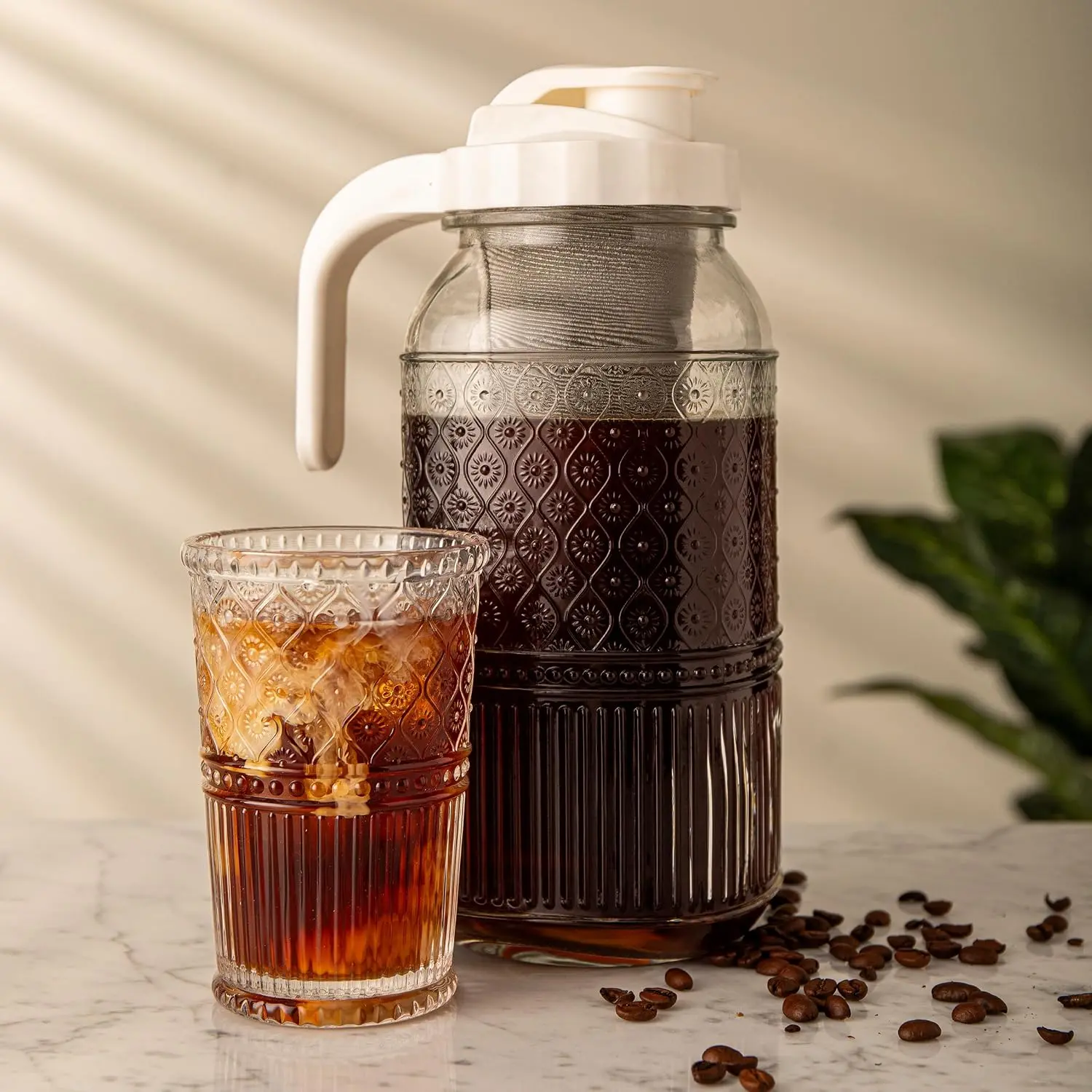 Cold Brew Coffee Maker 64 oz – Airtight Glass Mason Jar Pitcher Brewer with Leak-Proof Lid & Handle, Wide Mouth Iced Coffee Maker, Vintage Kitchen Decor - Blush