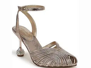 Sam Edelman Circus: Giana in Gold