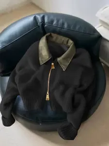 Fashion Casual Leather Collar Zipper Short Knit Cardigan Jacket, Long Sleeve Loose-Fitting Colorblock Design for Fall & Winter