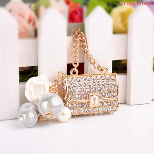 Pearl Rhinestone Alloy Keychain - Women's Bedazzled Gems Diamond Simulant Bag Charm, Elegant Handbag & Car Key Decoration, Ideal Daily Ornament Gift, Keychains For Women, Bag Charm Keychains