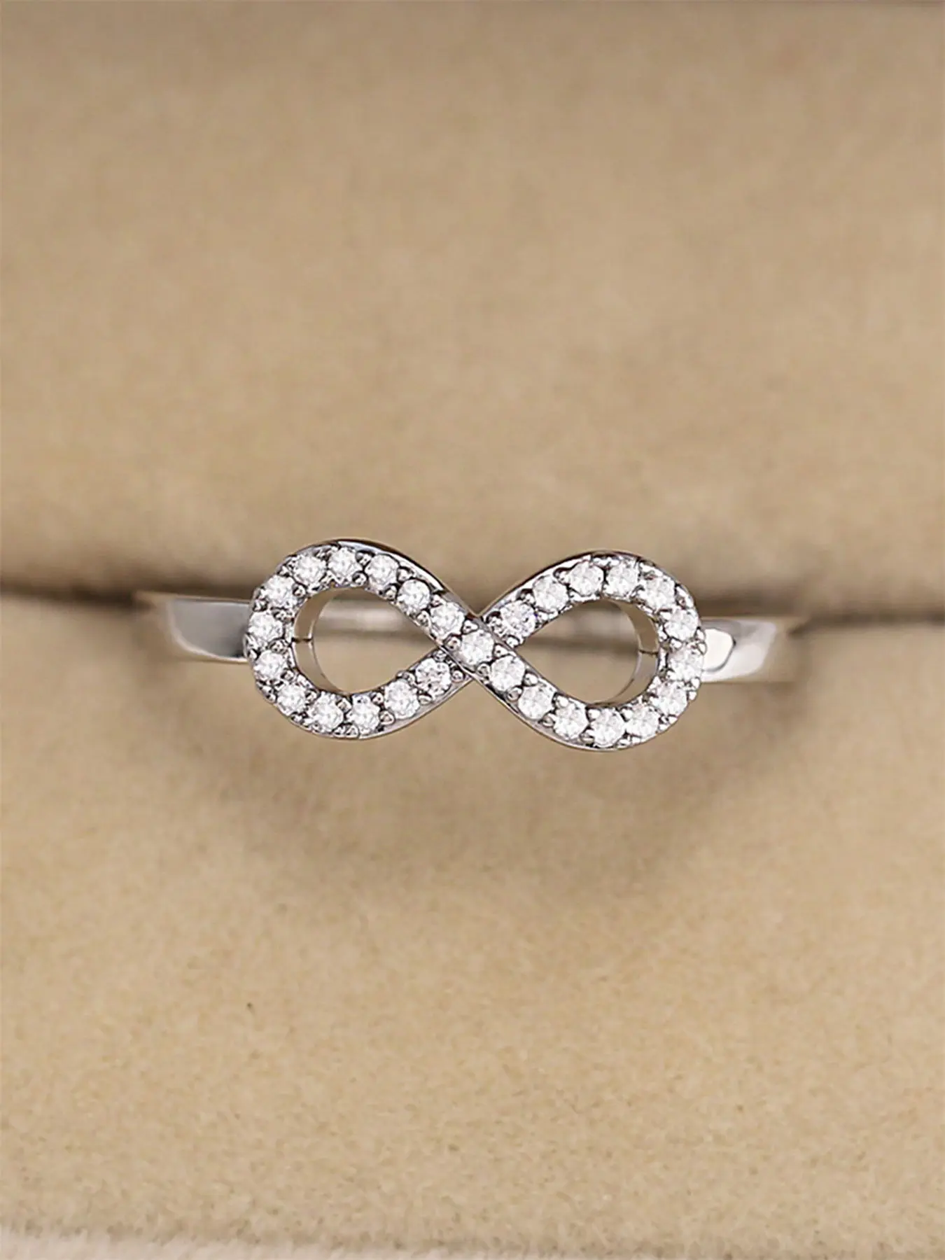1 PC Luxury Cubic Zirconia Ring Artificial Gemstone Ring For Women For Wedding Engagement Anniversary Party Jewelry Valentine's Day Gift Elegant Engagement Ring