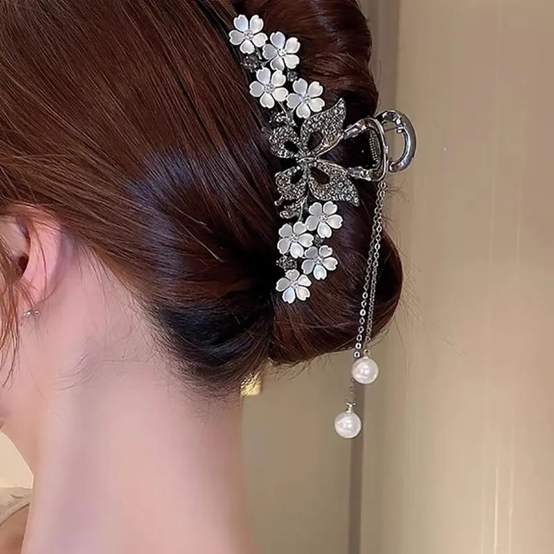Elegant Rhinestone Decorated Butterfly Clips & Flower Design Hair Claw Clip, Casual Large Size Easy Grip Back Claw Updo, Fashion Tassel Decor Hair Accessories For Women & Girls, Decorative Hair Clips
