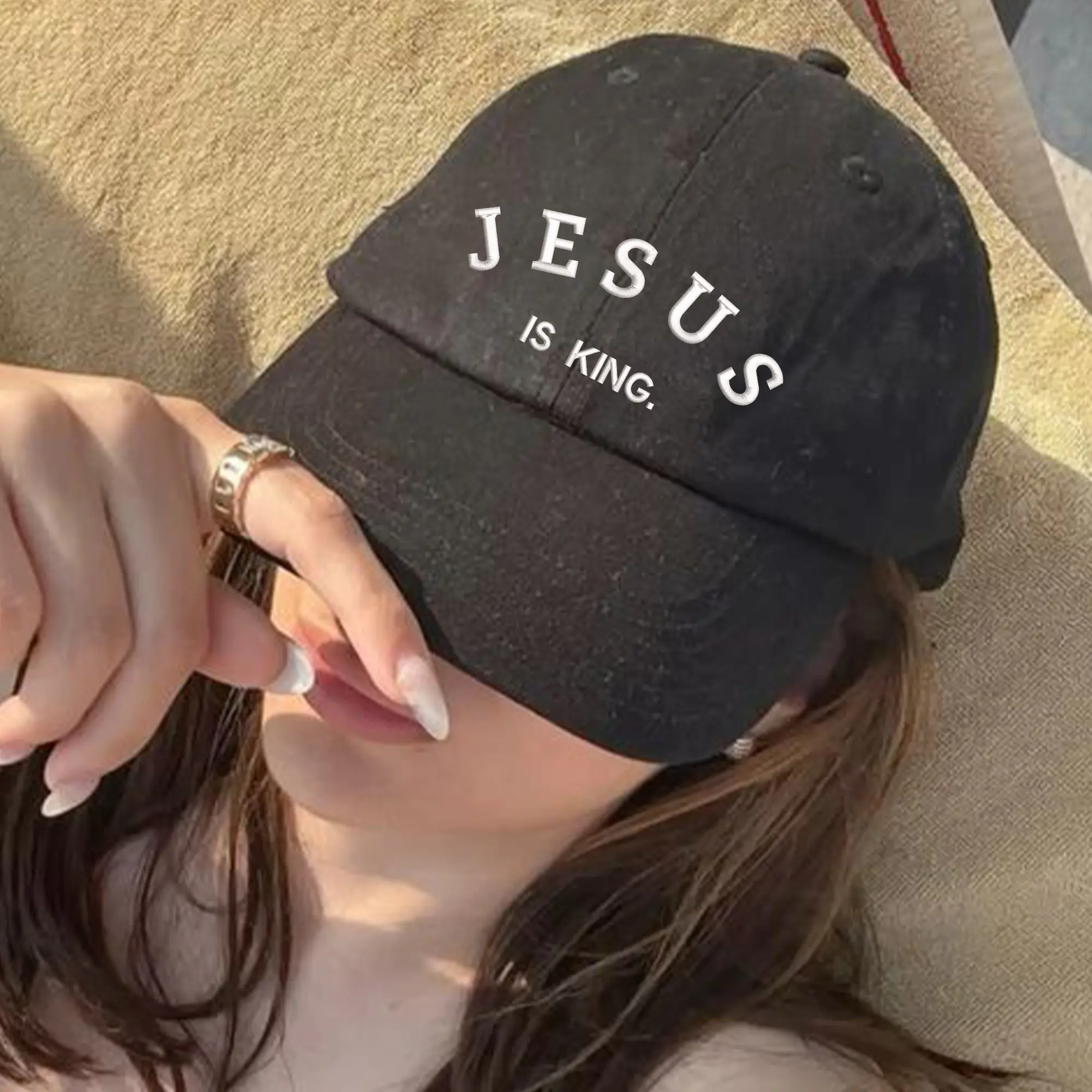 “JESUS IS KING” Embroidered Vintage Wash Cap – Religious Stitch, Streetwear Edge Unisex Vintage Casual Washed Cap Hipster Fashion