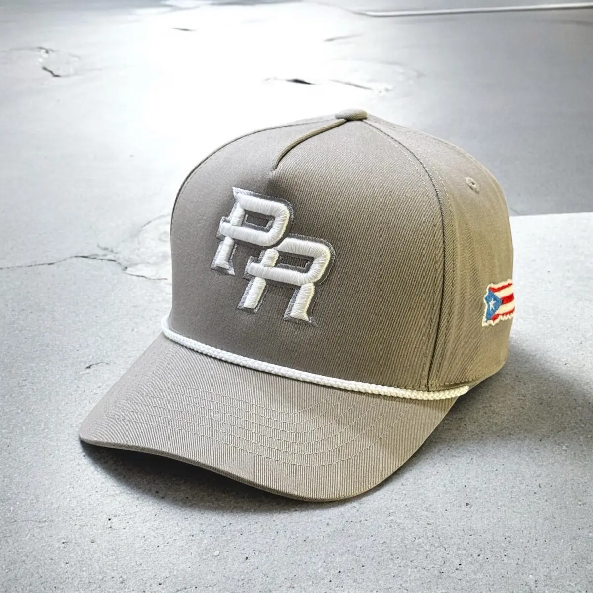 Light Gray with Rope