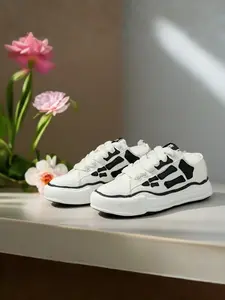 Unisex Thick Sole Height Increasing Shoes, Casual Street Style Low Top Sneakers with Patchwork Design and Rubber for All Seasons, Trainer