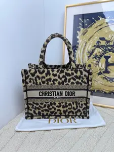 Pre-owned Christian Dior Leather Tote Bags Preloved Dior Book tote Bag