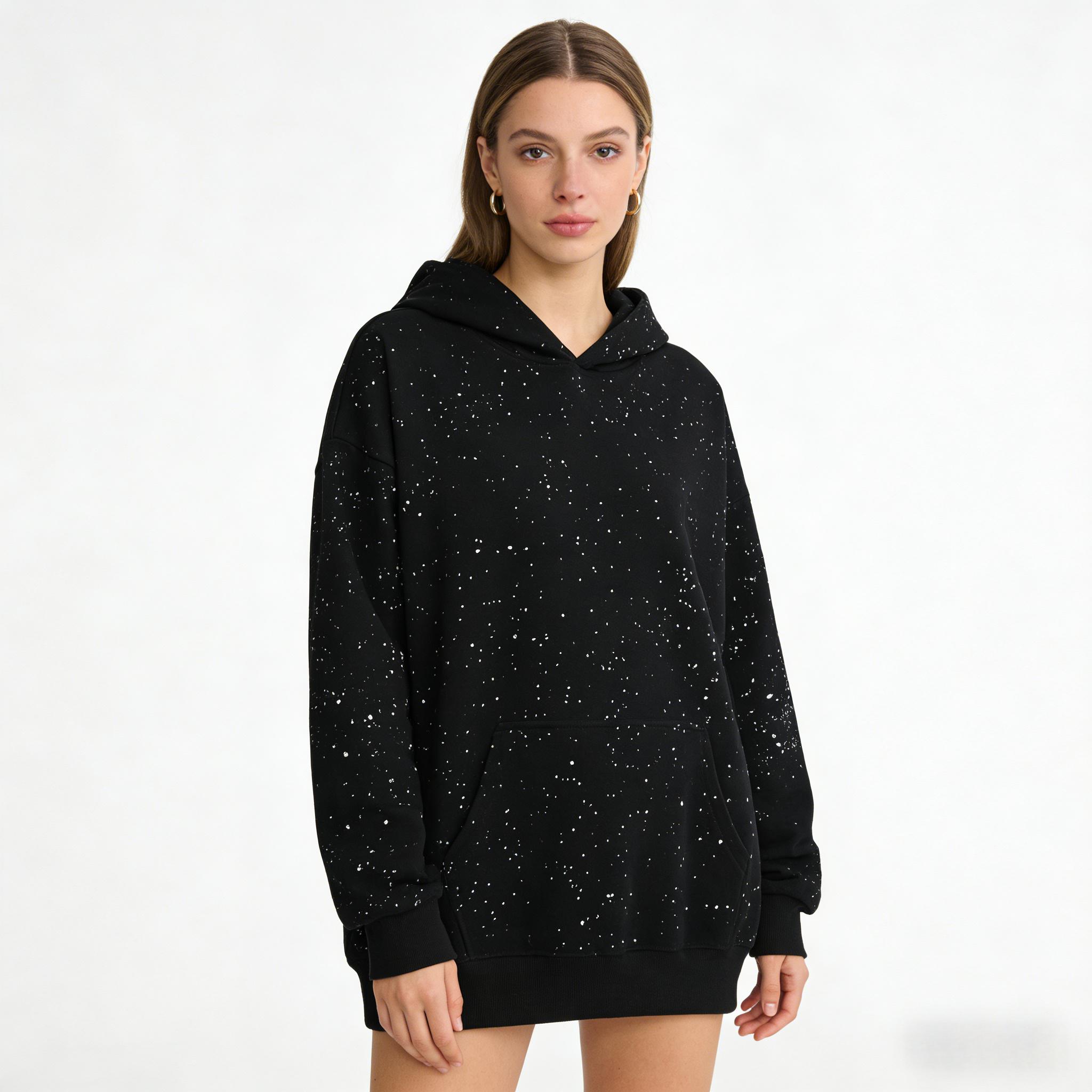 Black Speckled Oversized Hoodie, Y2K Starry Sky Splatter Print Pullover, Casual Streetwear Sweatshirt with Kangaroo Pocket, Comfy Loose Fit Hooded Top for Men Women