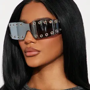 Rimless Rhinestone Sunglasses Women 2025 Luxury Diamond Punk Shield Wrap Sun Glasses Vintage One-Piece Frameless Unisex