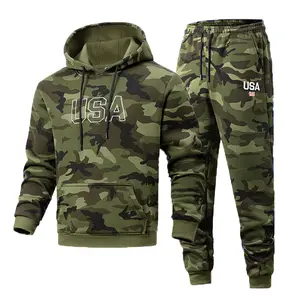 Men's camouflage USA print hooded sweatshirt set, American trendy sports two-piece set, includes a hooded sweatshirt and cuffed joggers, adjustable drawstring, elastic sleeve cuffs and hem, suitable for outdoor activities, daily commuting, street fashion