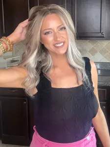 MACA BAKA Emma Ash Brown Blonde Ombre Highlight Lace Front Wig with Scandinavian Hairline Low Density 14 Inches Short Wavy HD Synthetic Lace Front Wigs for Women Pre Plucked