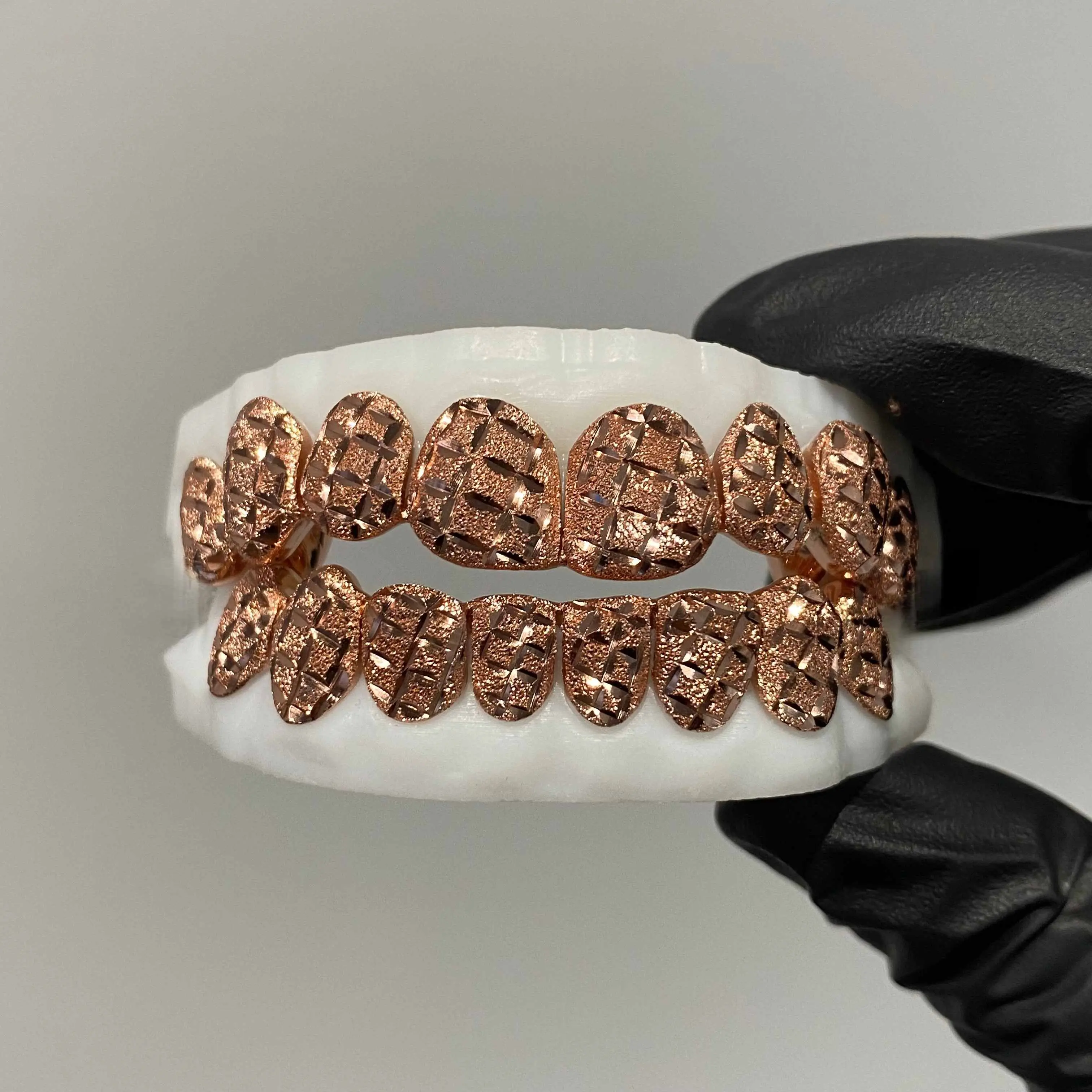 Custom Diamond Cut With Diamond Dust Solid 925 Silver Rose Gold Plated Hand Out Teeth Grillz