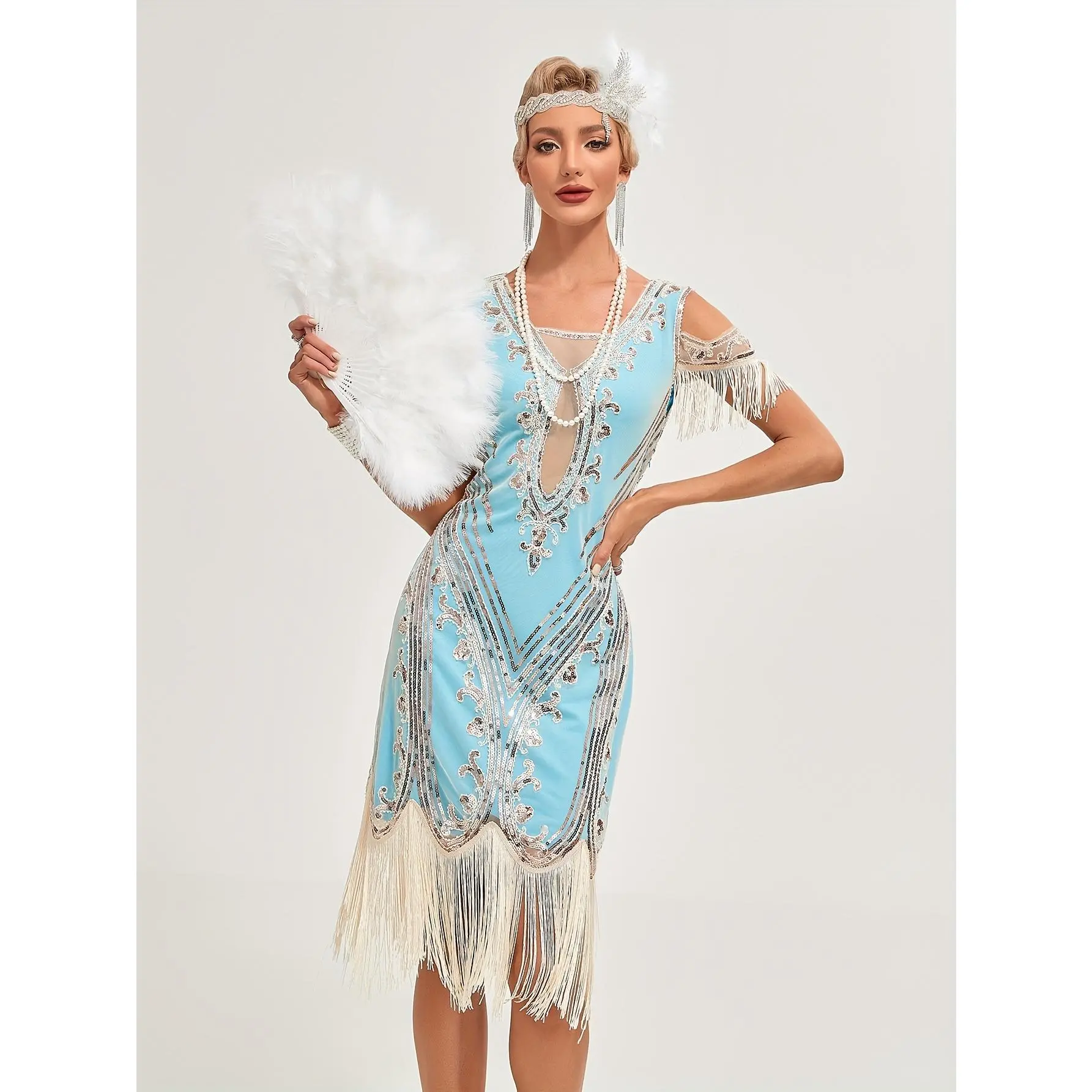 Vintage 1920s Flapper Dress with Sequins and Tassels - V-Neck, Short Sleeve, Knee-Length Party Gown for Women, Perfect for Roaring Twenties Themed Balls and Banquets