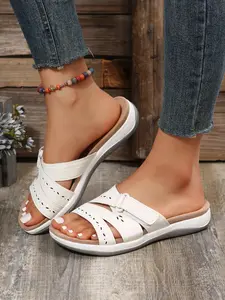 Summer Large Size 36-43 Sandals Slippers Women Thick Sole Casual Slip-On Shoes Lightweight Comfort Anti-Slip One-Lane Sandals