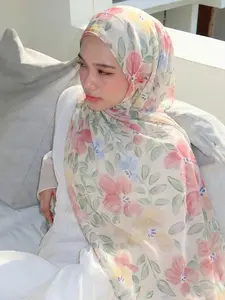 Women's Boho Style Hijab Scarf, Soft Fabric Muslim Fashion Daily Wear, Elegant Printed Muslin Clothing, Modest Women's Accessory