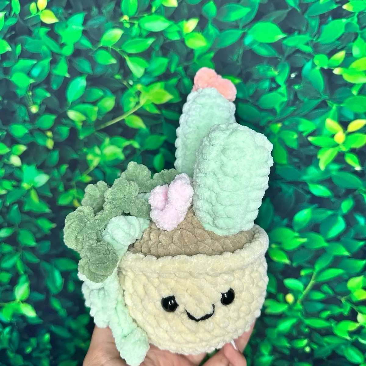 crochet potted cactus