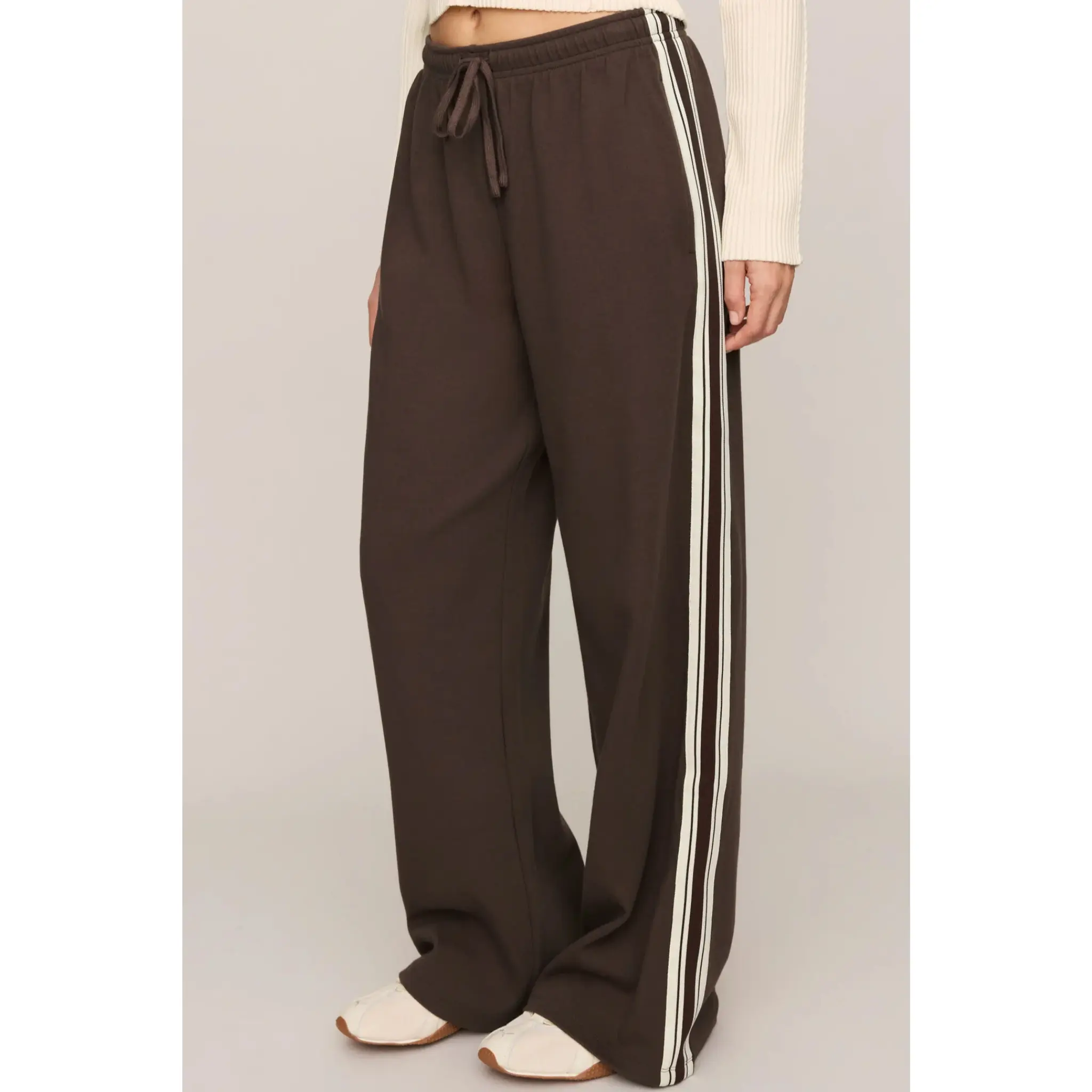 Z Supply Women's Breakaway Track Pant in Dark Chocolate