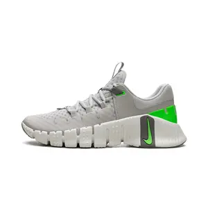 Free Metcon 5 "Light Iron" DV3949 002