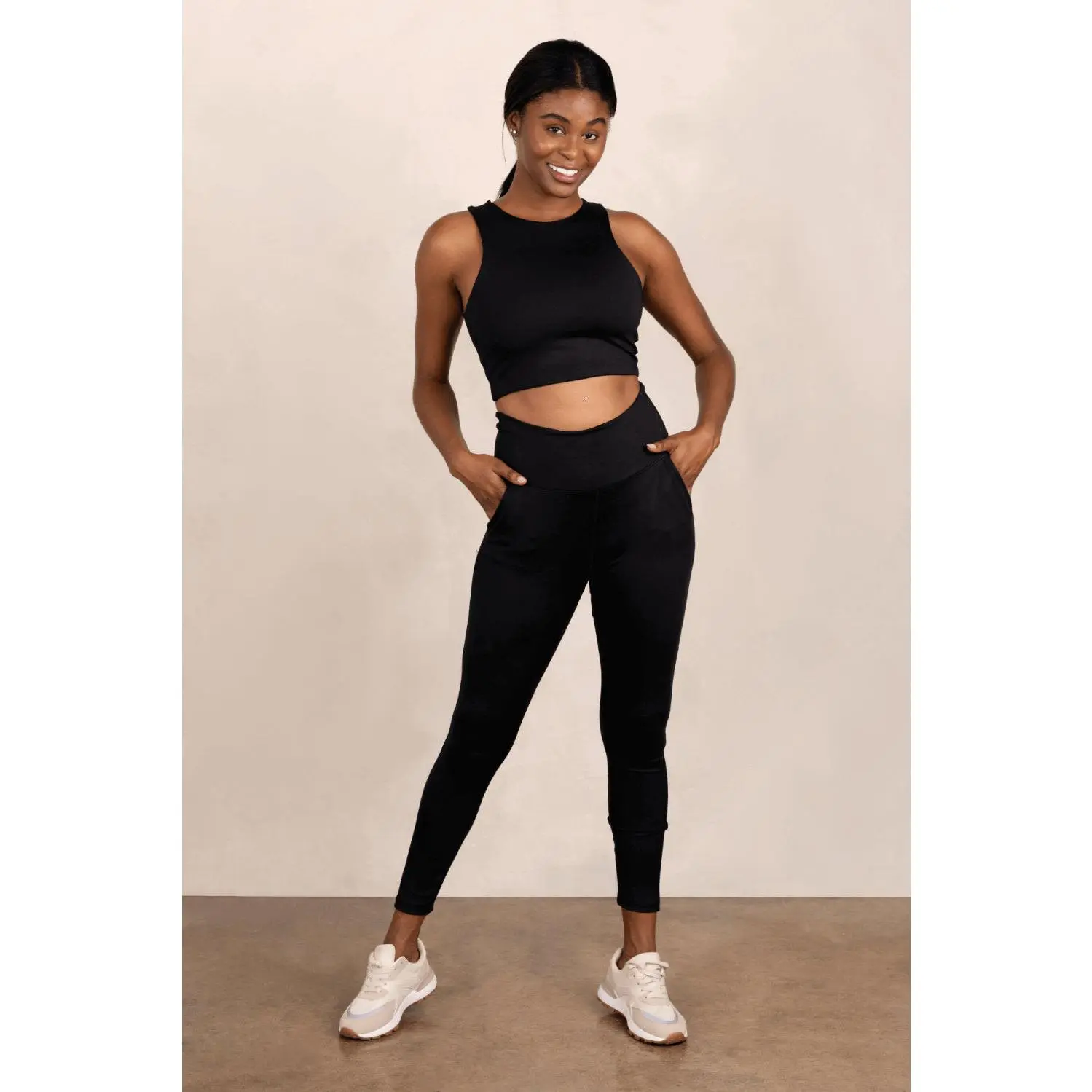 Adventurer High Rise Compression Legging