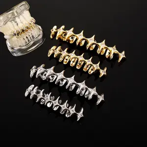 1 Set (2pcs)of Hip Hop Men's 8-Tooth Star Design Grills Set with Synthetic Cubic Synthetic Zirconia and Copper Base, Perfect Gift for Costume Party