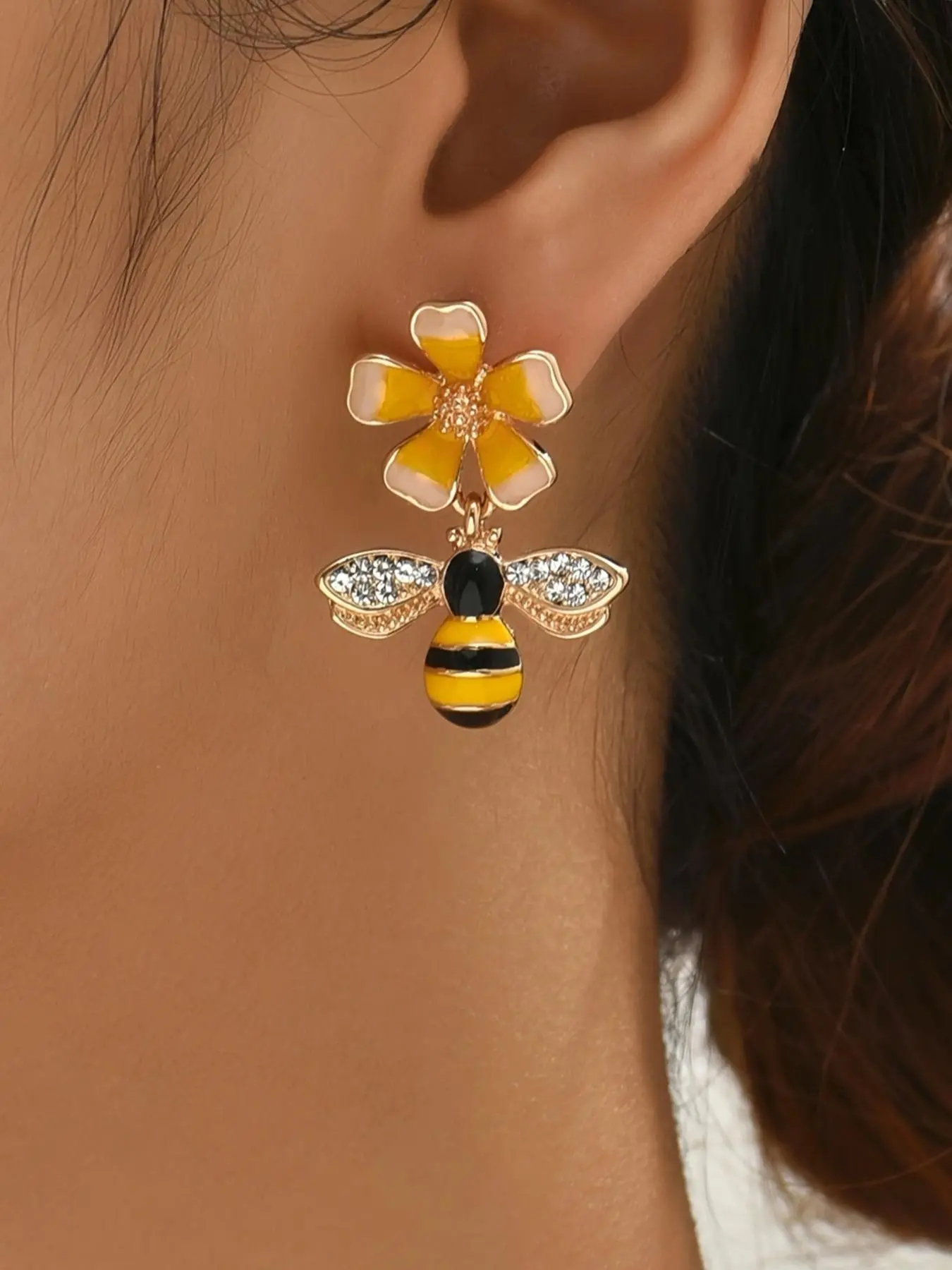 Vintage Western Style Bee & Flower Design Dangle Earrings, 2024 New Style Jewelry for Women, Daily Clothing Decor, Trendy All-match & Exquisite Jewelry for Birthday Gift, Trendy Jewellery Accessories, Dangling Earrings