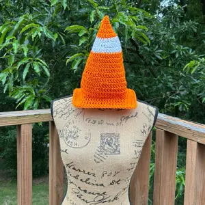 No Scotland No Party Cone Hat