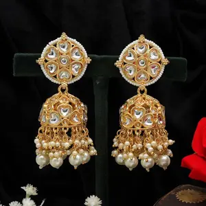 Dil White Jhumkas