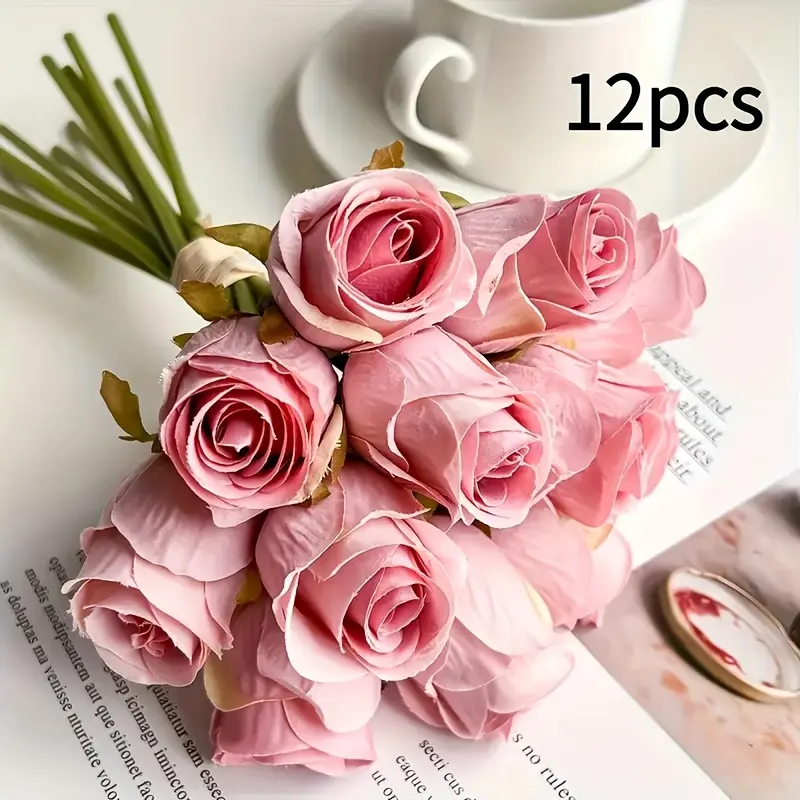 Simulation touch rose bouquet, plastic artificial roses, suitable for weddings, Valentine's Day, Mother's Day, Christmas decorations, no-maintenance home table centerpiece, aesthetic room decoration, romantic gift ideas, realistic floral design, elegant f