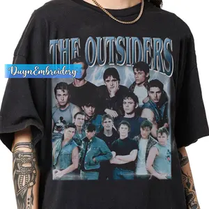 Unisex 90s Vintage Graphic Classic Round Neck Menswear T-shirt, Retro The Outsiders Themed Top Gift for Adults
