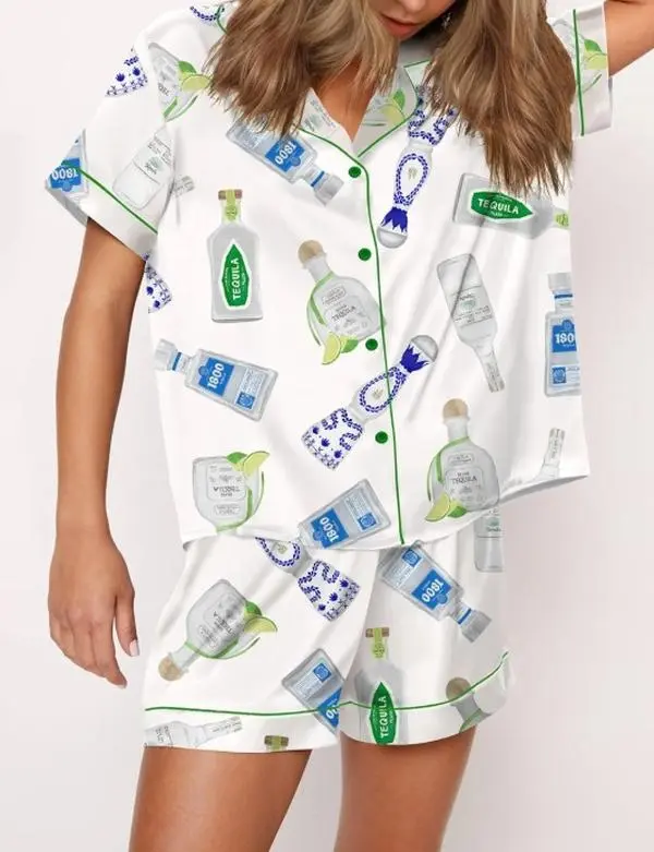 Tequila Bottle Satin Pajama Set For Women - Without Chest Pocket With Bottom Pockets 35 Women's Two-piece  Short Pajamas Set, Casual Comfy Short Sleeve Top & Shorts Pajamas Set, Ladies Sleepwear for Summer
