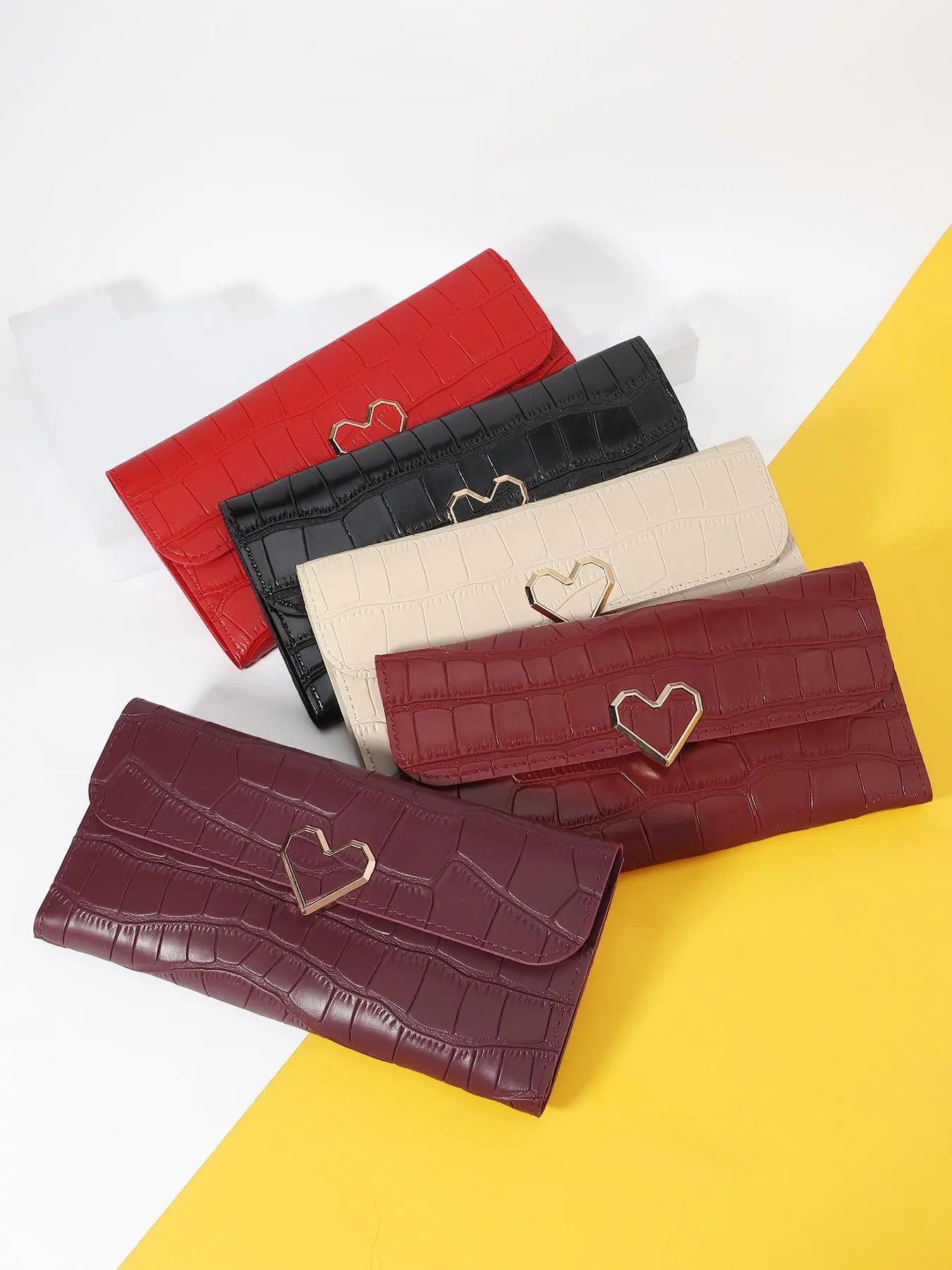 Women's Fashionable Heart Decorated Crocodile Embossed Long Wallet, Casual Versatile Card Holder, Simple All-match Wallet for Daily Life, Stylish Wallet, Casual Trendy Wallet, Wallets Women